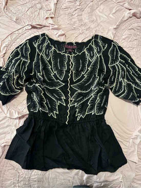Tops - Anthropologie maple top 0
